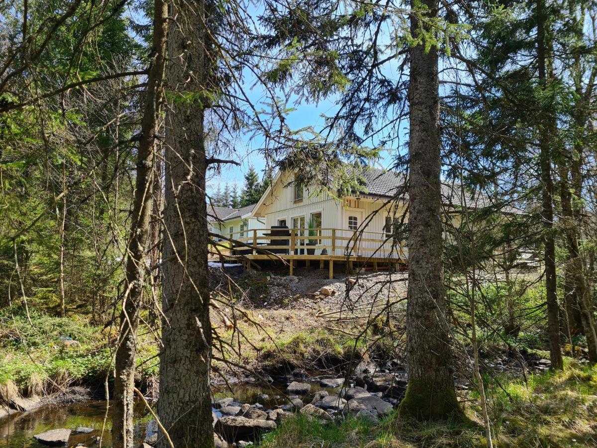 Pinebo Palace Guesthouse Ulricehamn Exterior foto